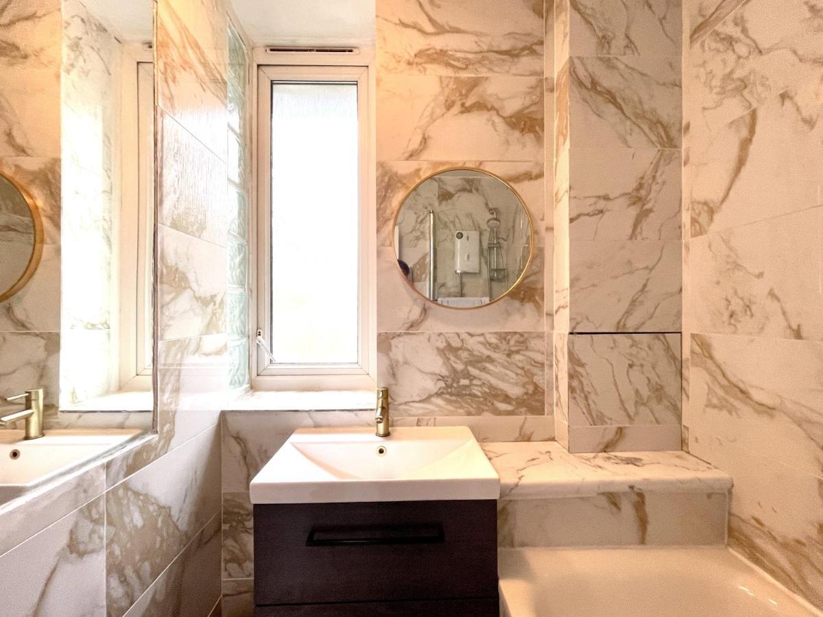 Beautiful 3-Bed Apartment At Swiss Cottage Λονδίνο Εξωτερικό φωτογραφία